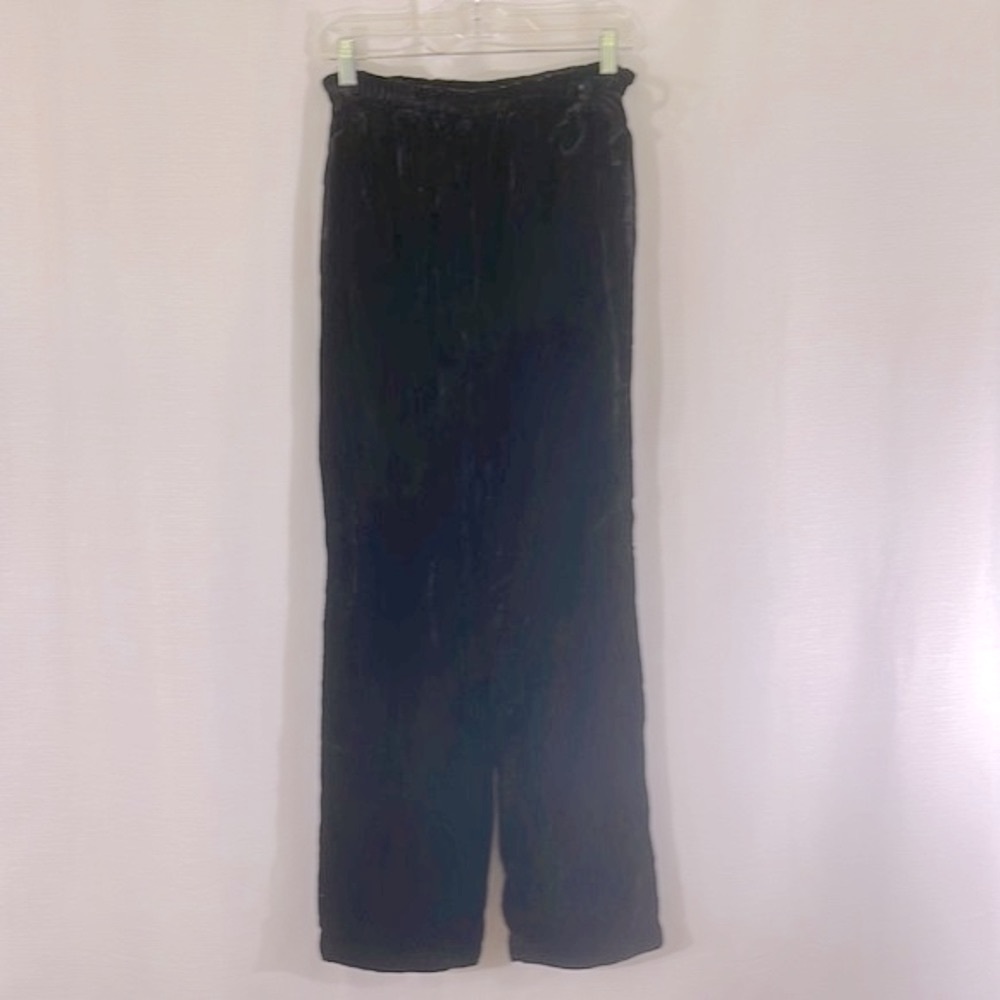 611 10/$50ππ»ββοΈ J. Jill Rayon Velvet Black Slacks - Picture 4 of 16